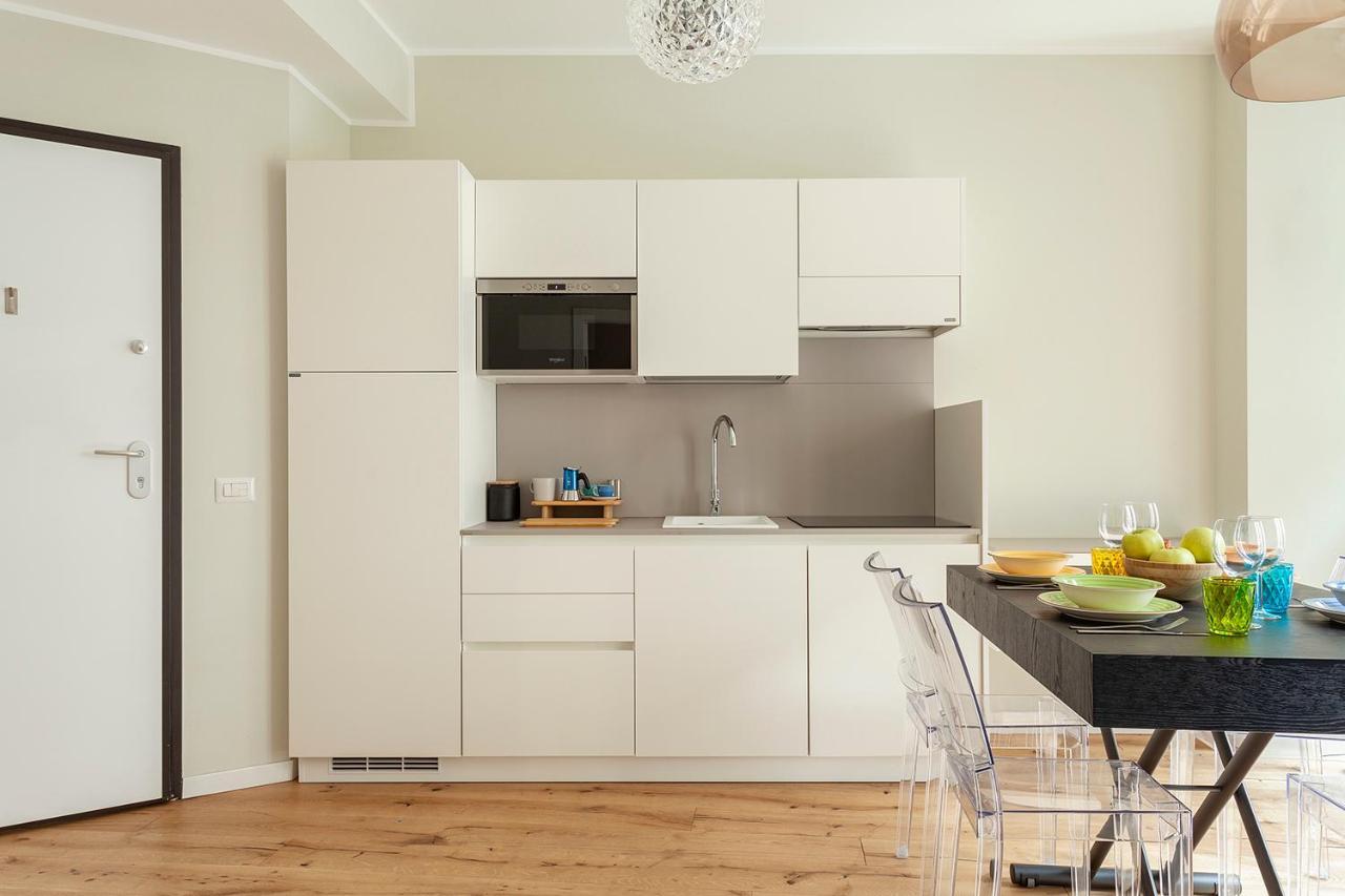 Zuretti1 - Meryggiare Apartments มิลาน ภายนอก รูปภาพ