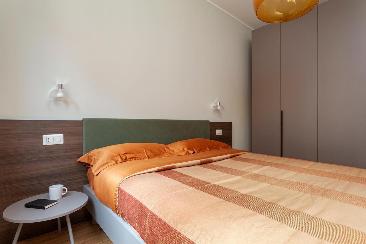 Zuretti1 - Meryggiare Apartments มิลาน ภายนอก รูปภาพ